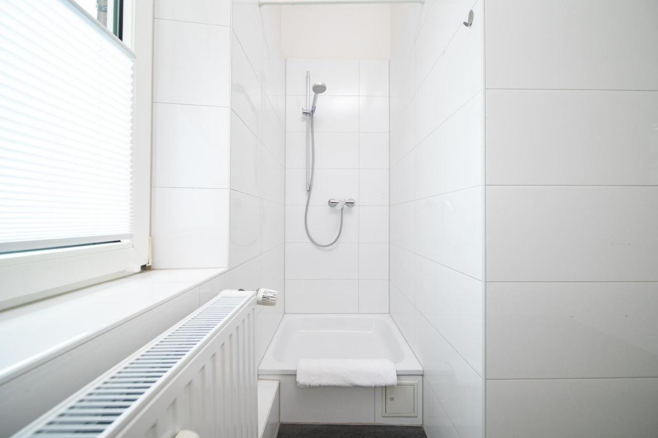Favorite Stays - Suite And More - Kitchen Neuss Exterior foto